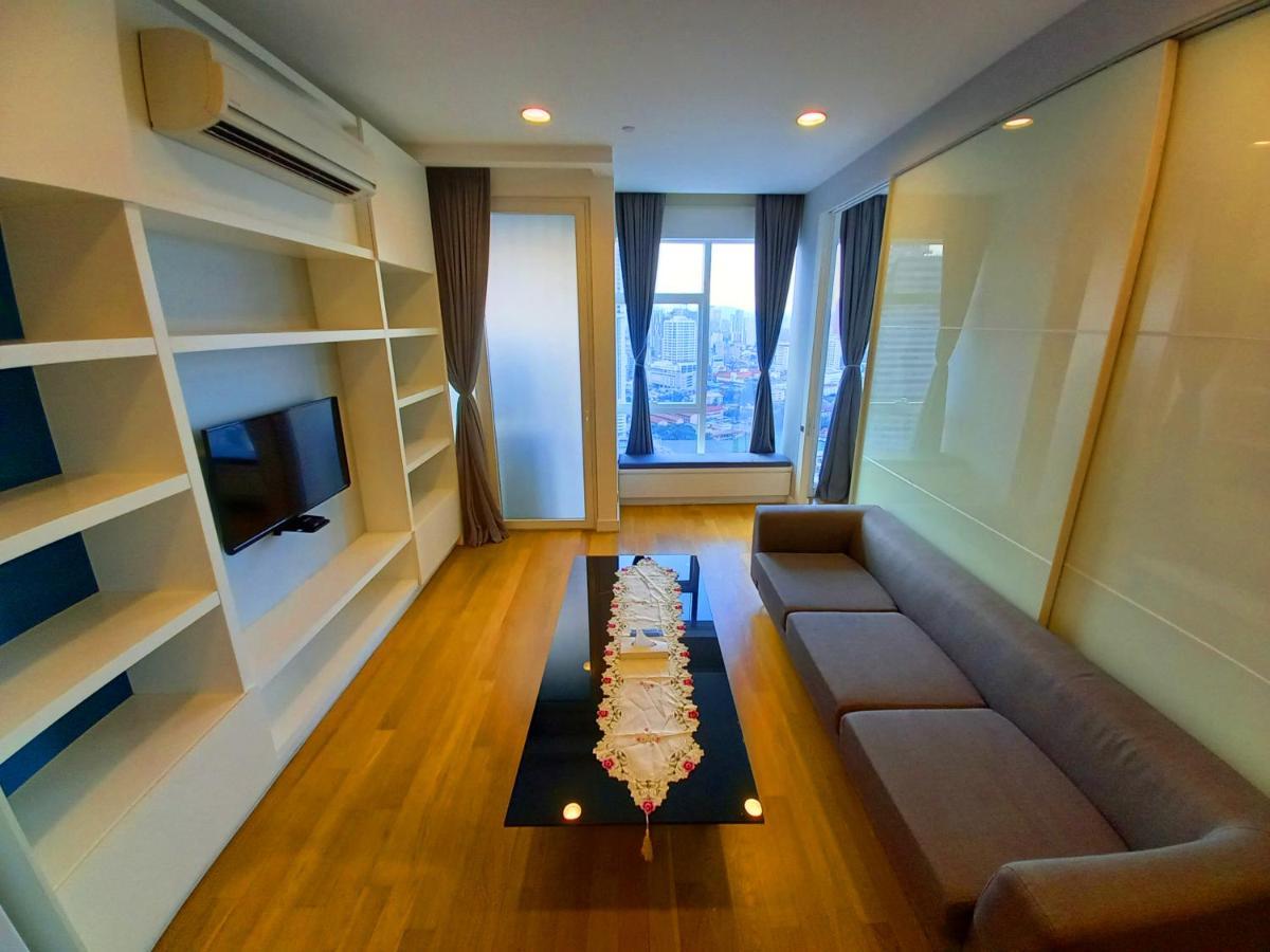 เยมาลา สวีท @ แพลทินัม เคแอลซีซี Apartment กัวลาลัมเปอร์ ภายนอก รูปภาพ